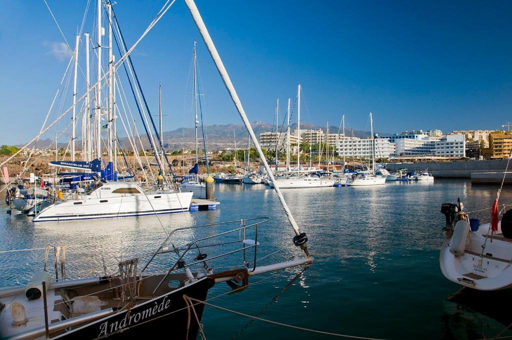 The Captains Locker - 30Ft Yacht San Miguel de Abona Extérieur photo