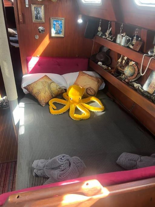 The Captains Locker - 30Ft Yacht San Miguel de Abona Extérieur photo