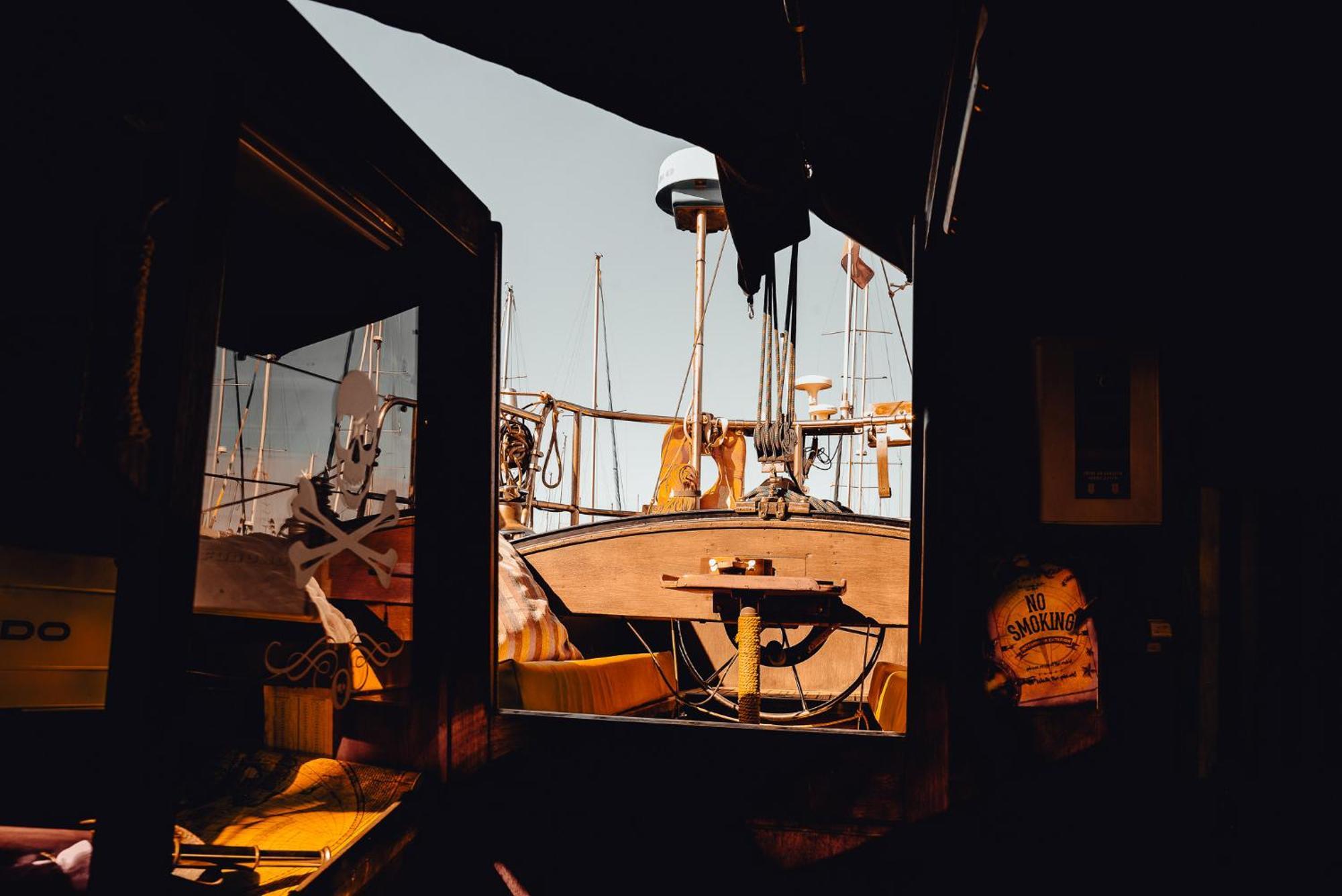 The Captains Locker - 30Ft Yacht San Miguel de Abona Extérieur photo