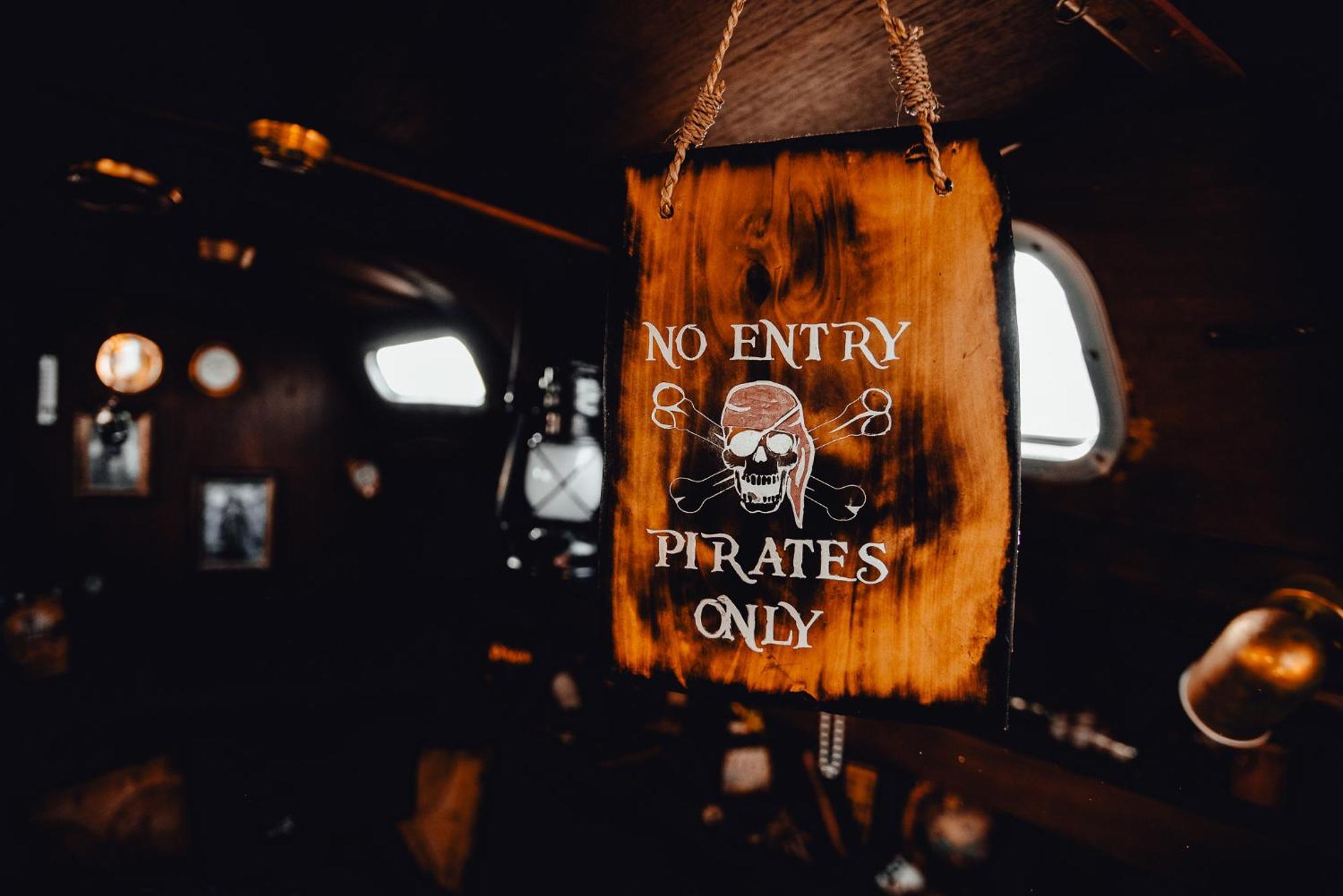 The Captains Locker - 30Ft Yacht San Miguel de Abona Extérieur photo